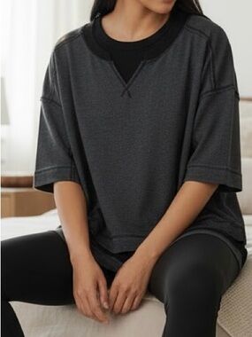 FP Movement Women’s Oversized Boxy Crew Neck Tee Size Small